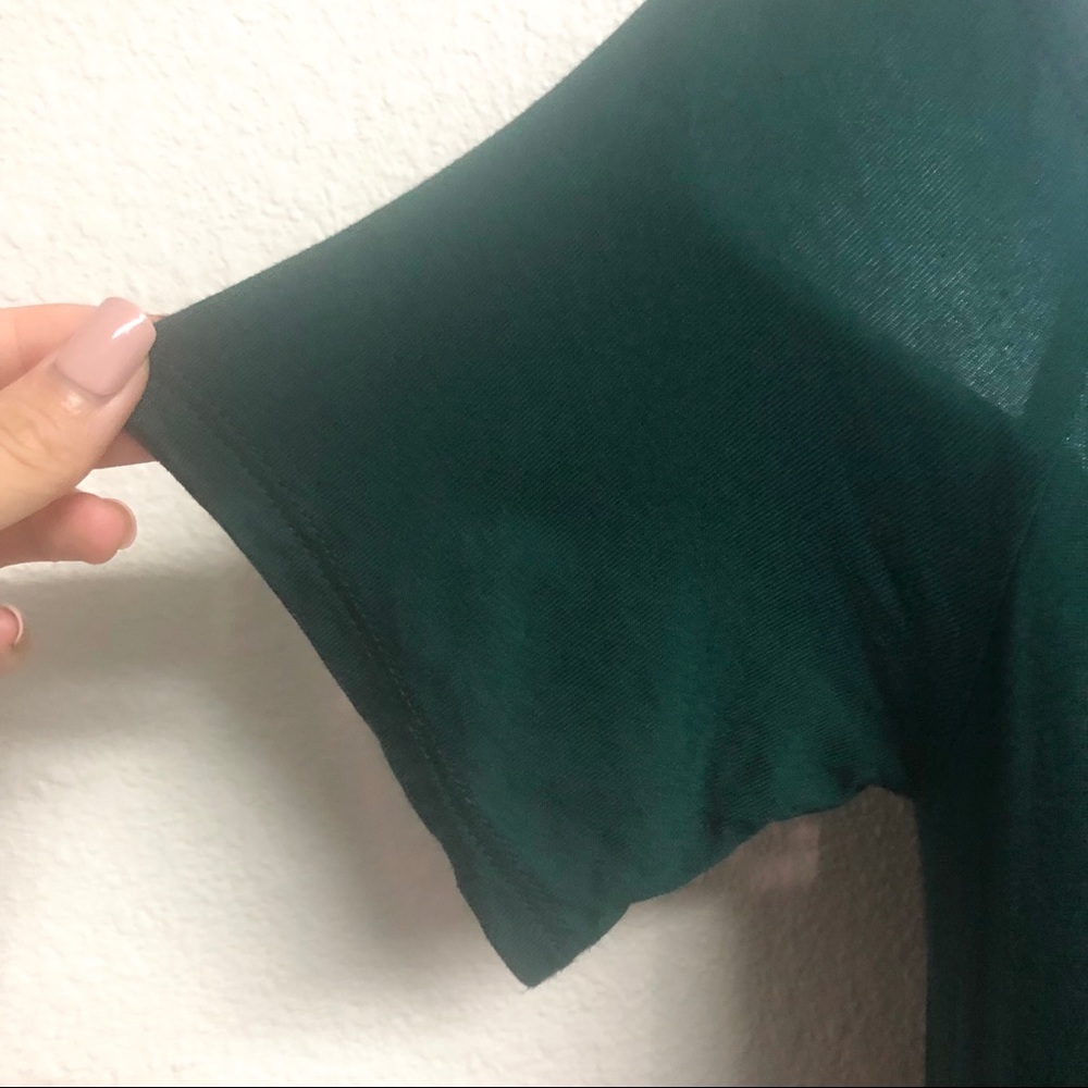 Green off shoulder Top - Picture 4 of 4